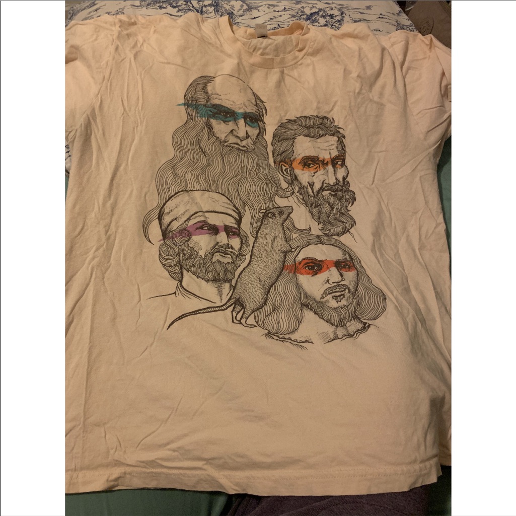 Faces Tee